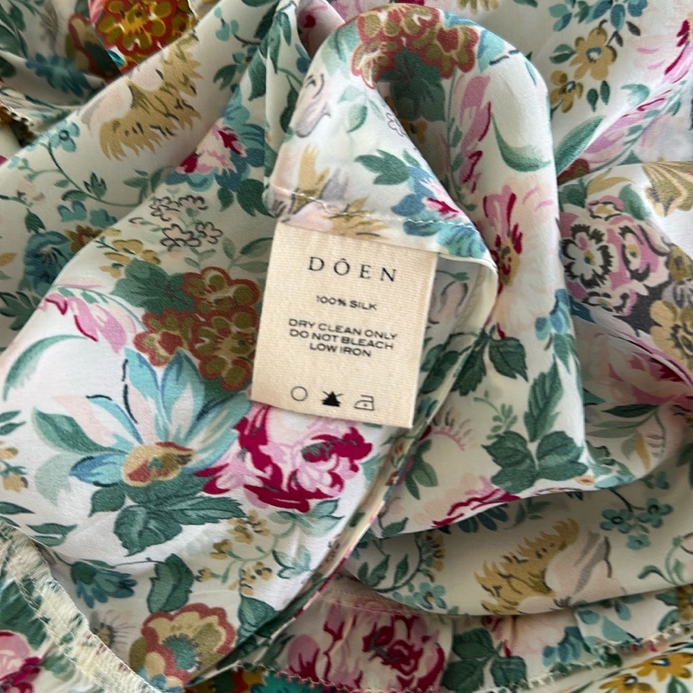 Doen Calsi Silk Dress in Liberty Rose Romance - Picture 8 of 13